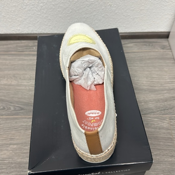 Dr. Scholl's Women's Sunray Pointed Toe Flat - Picture 6 of 7